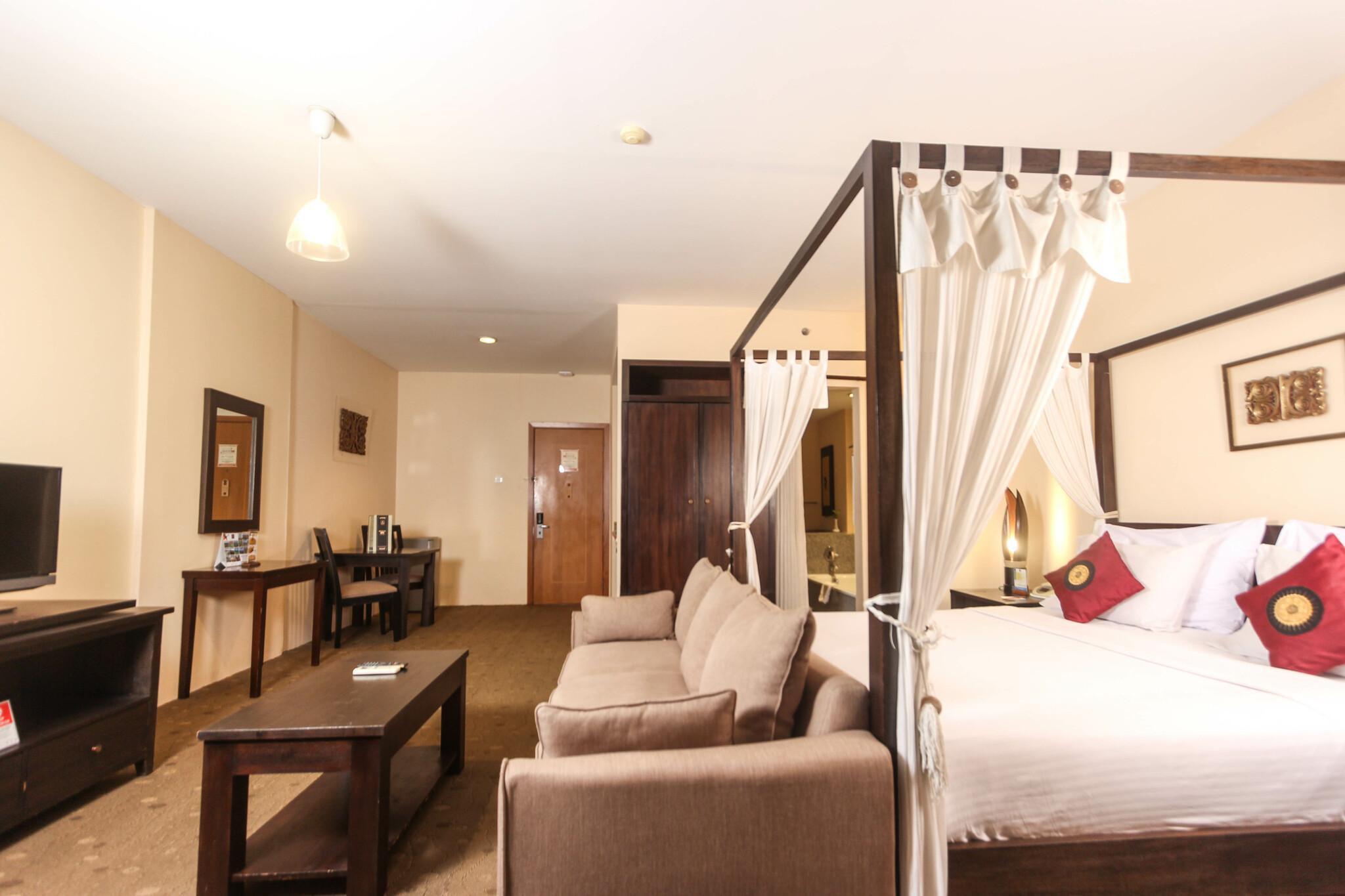 The Jayakarta Suites Bandung Exterior foto