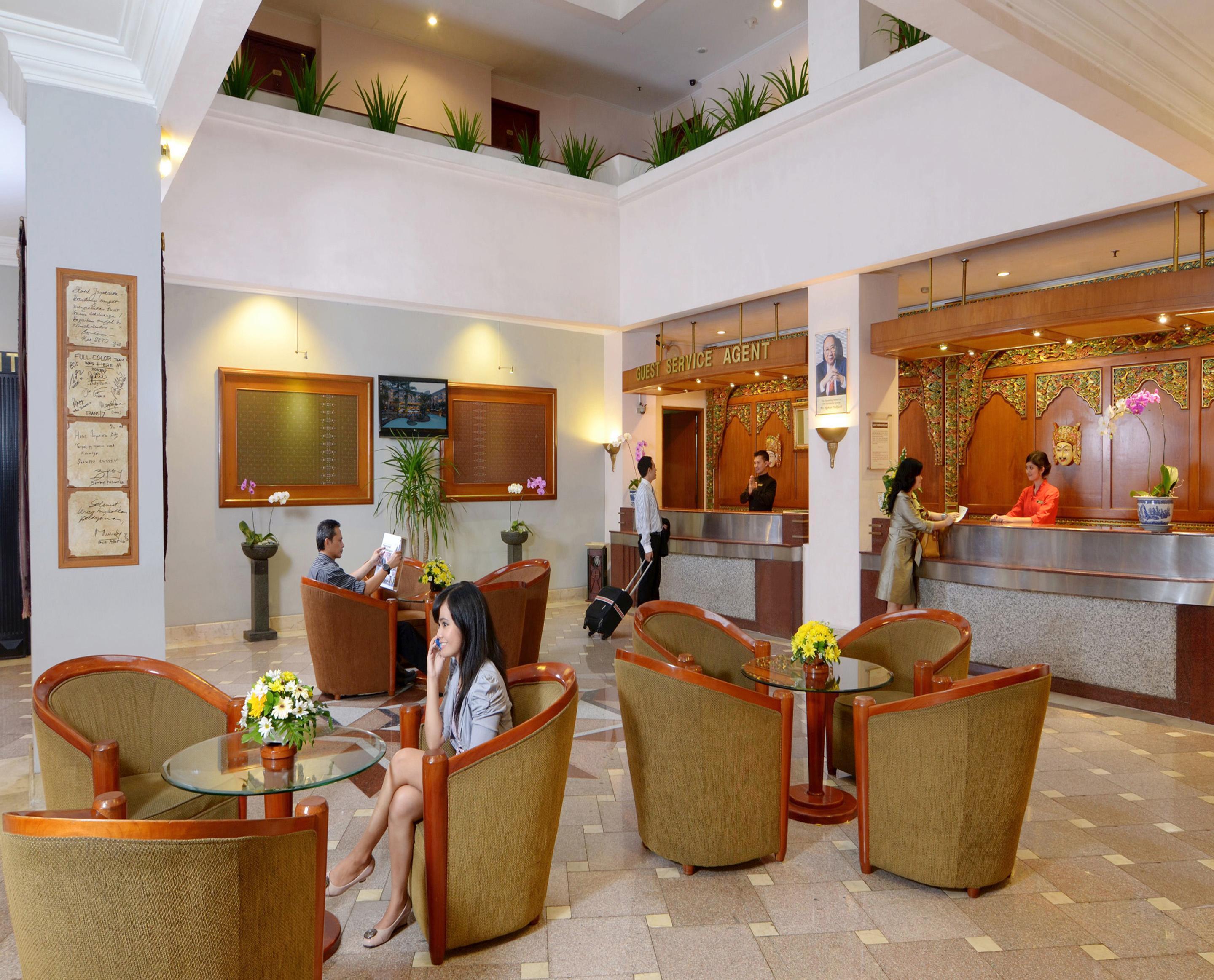 The Jayakarta Suites Bandung Exterior foto