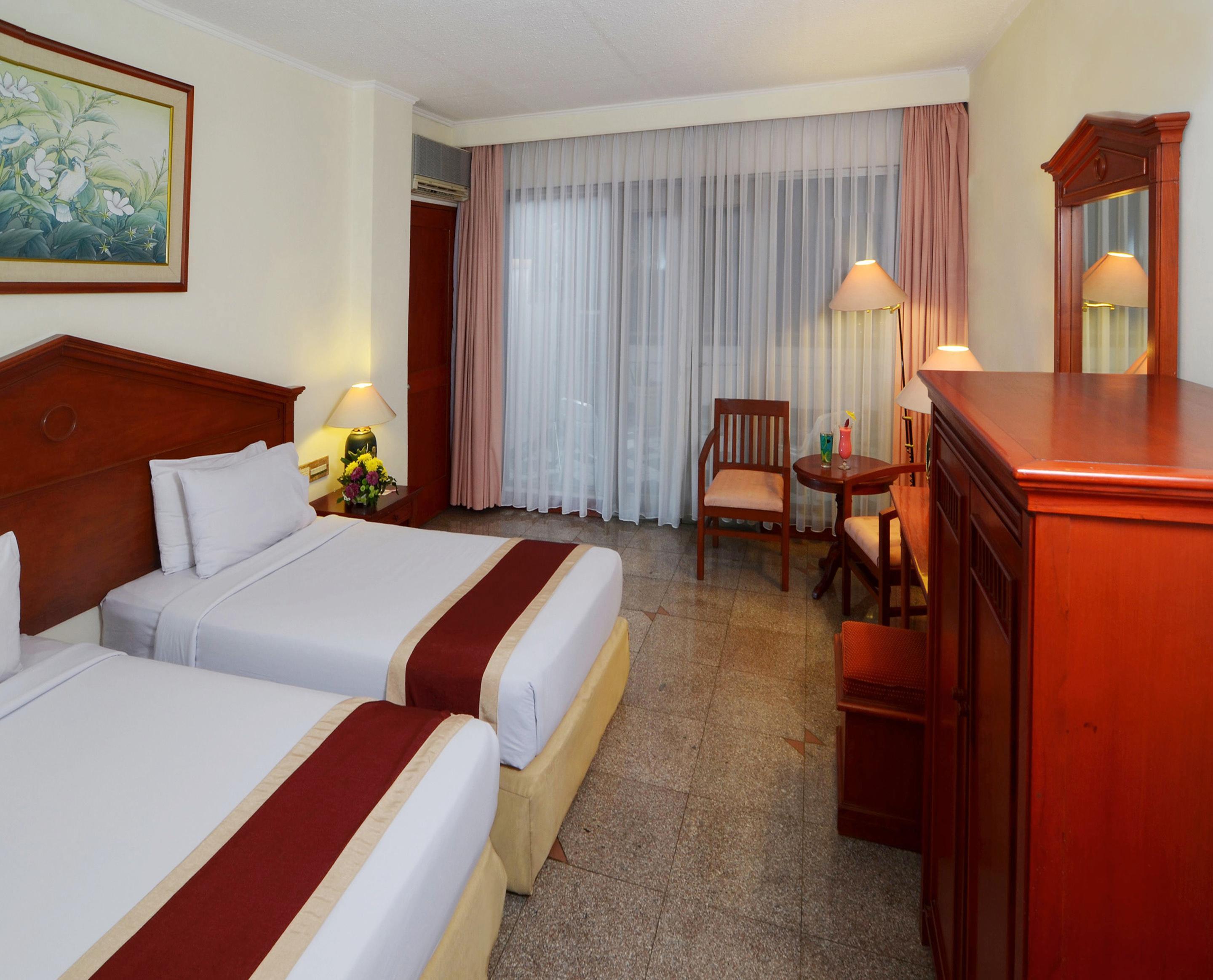The Jayakarta Suites Bandung Restaurante foto
