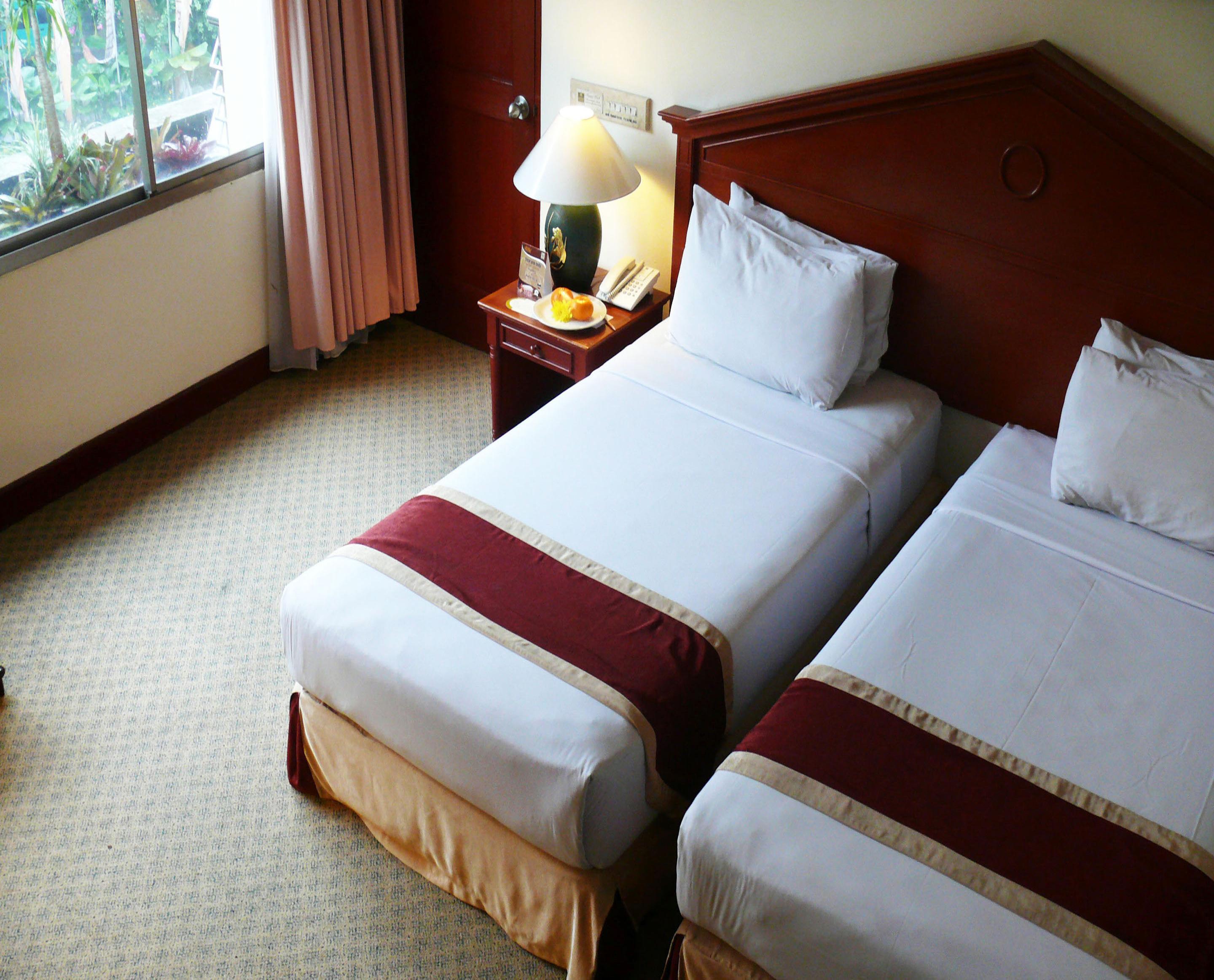 The Jayakarta Suites Bandung Exterior foto