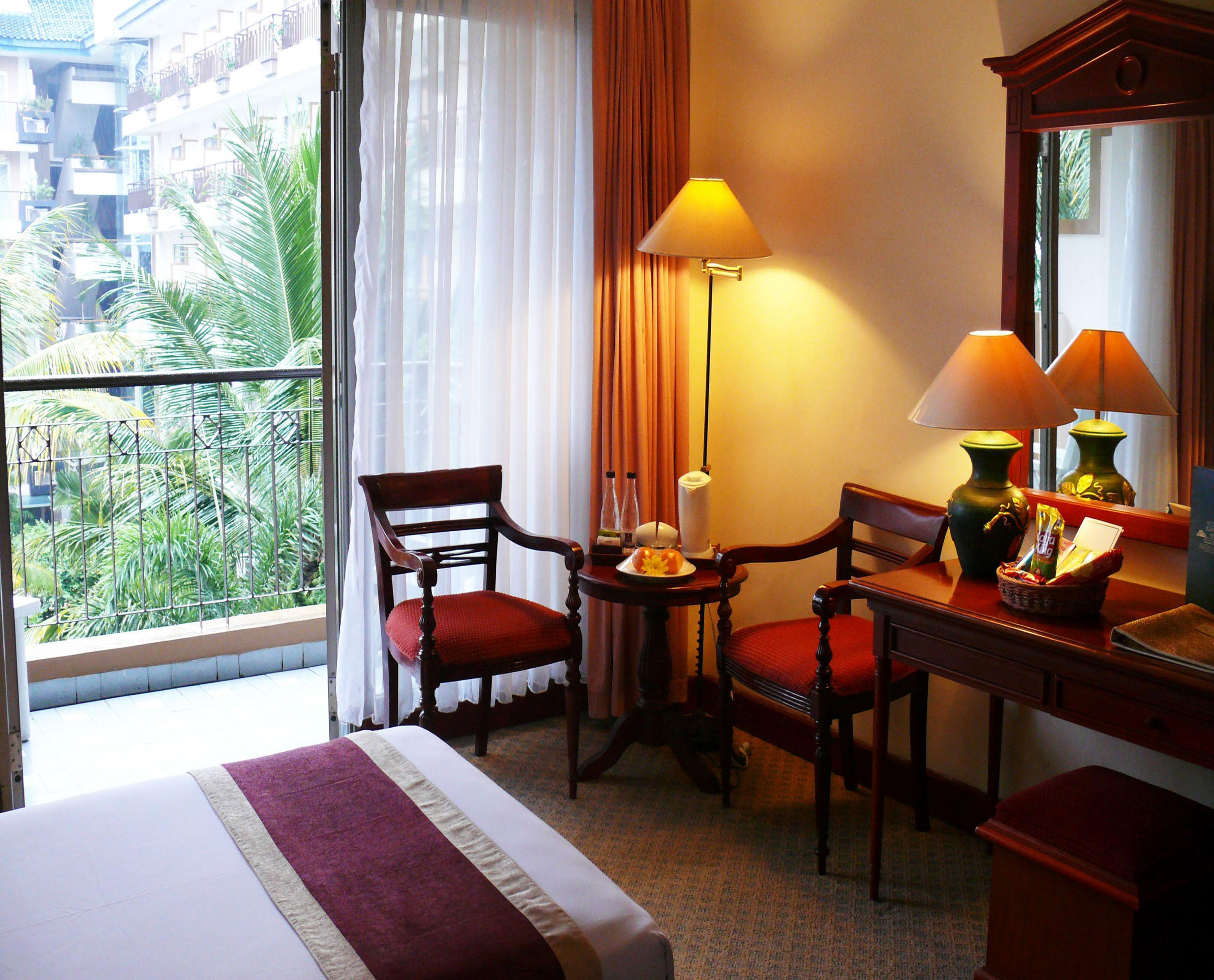 The Jayakarta Suites Bandung Exterior foto